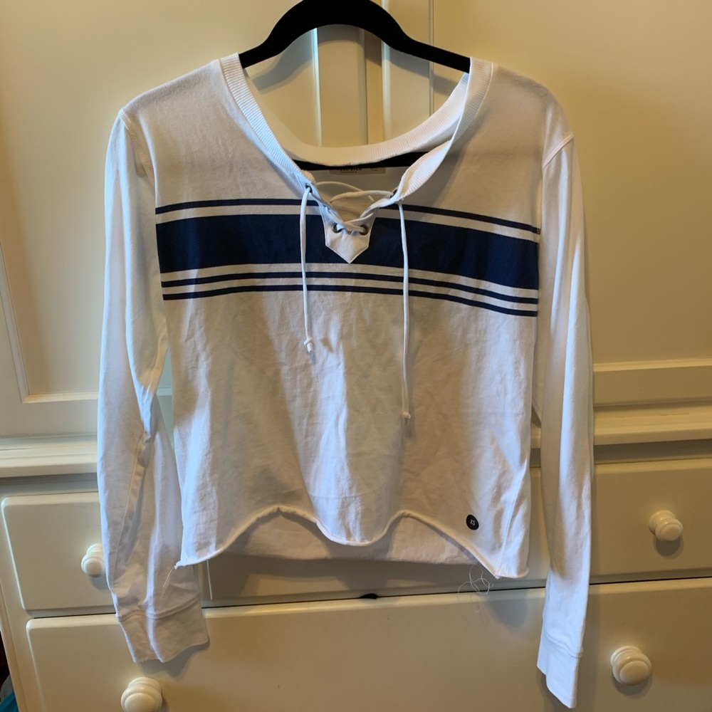 Hollister long sleeve shirt